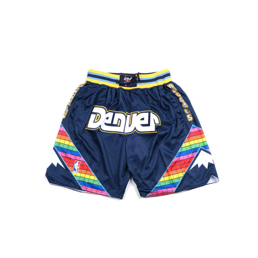 Nuggets Shorts(S,M)